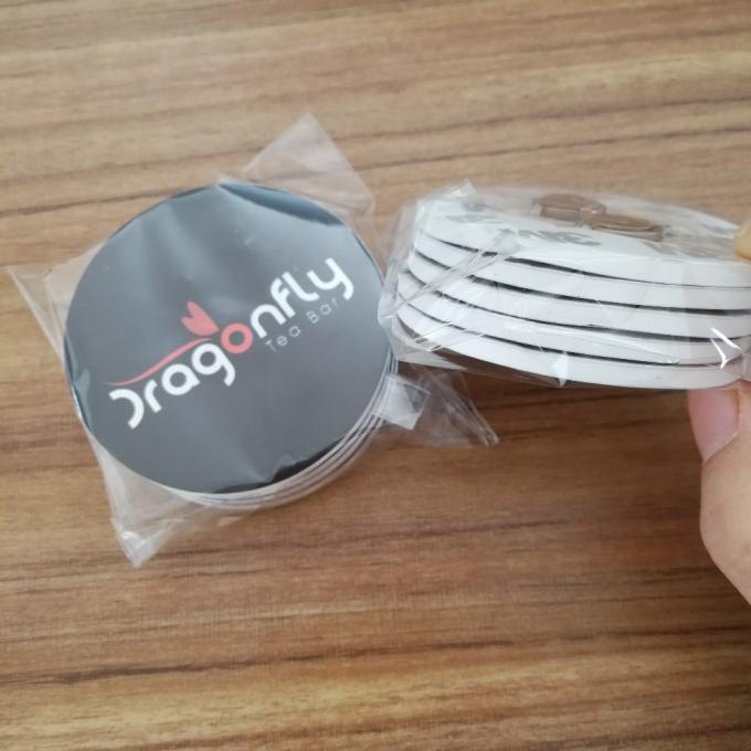 چراغ های برچسب LED چشمک زن برای زیر لیوانی های آبجو فوم پلاستیکی EVA مواد نصب شده 5